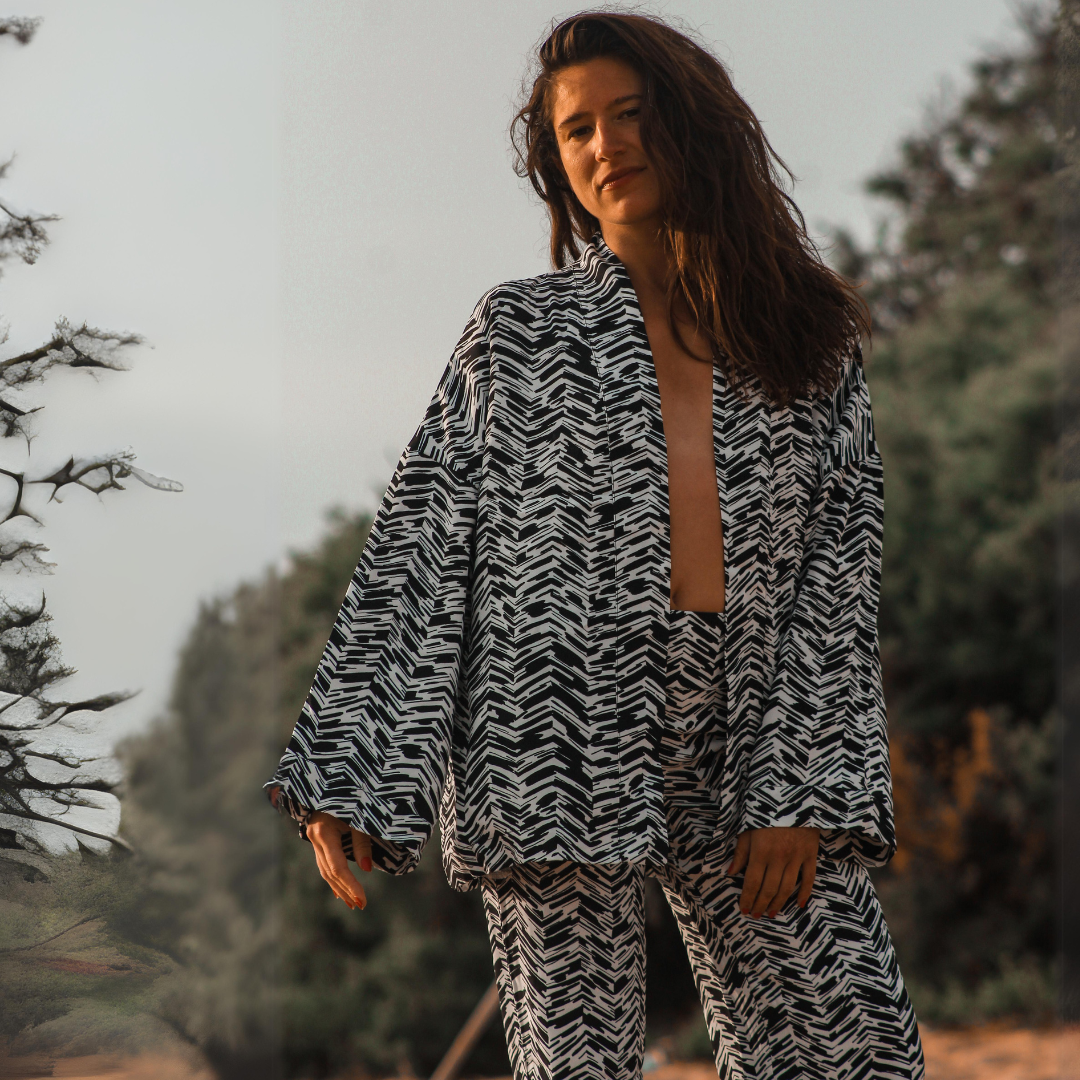 Le Kimono Haori - Chevron Noir & Blanc - Mixte
